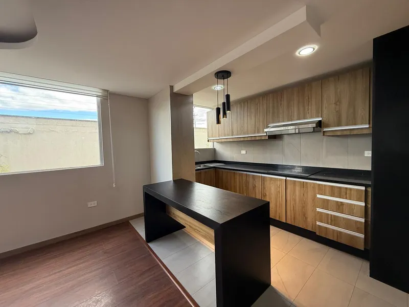 Departamento en venta en El Inca