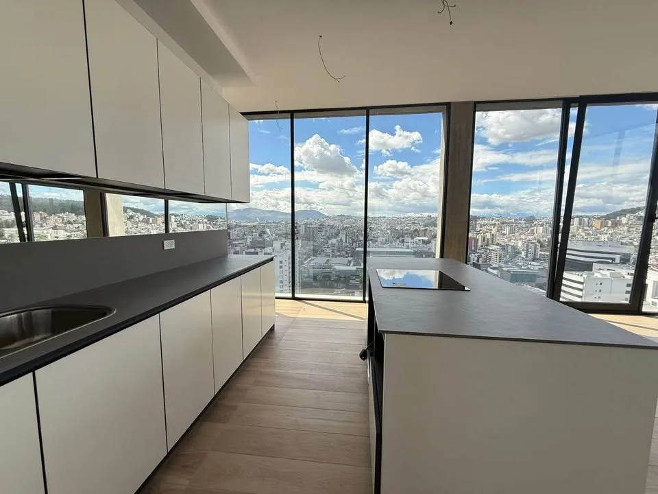 Departamento en venta en La Carolina, Quito — foto 5 de 9
