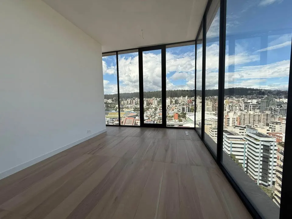 Departamento en venta en La Carolina, Quito — foto 2 de 9