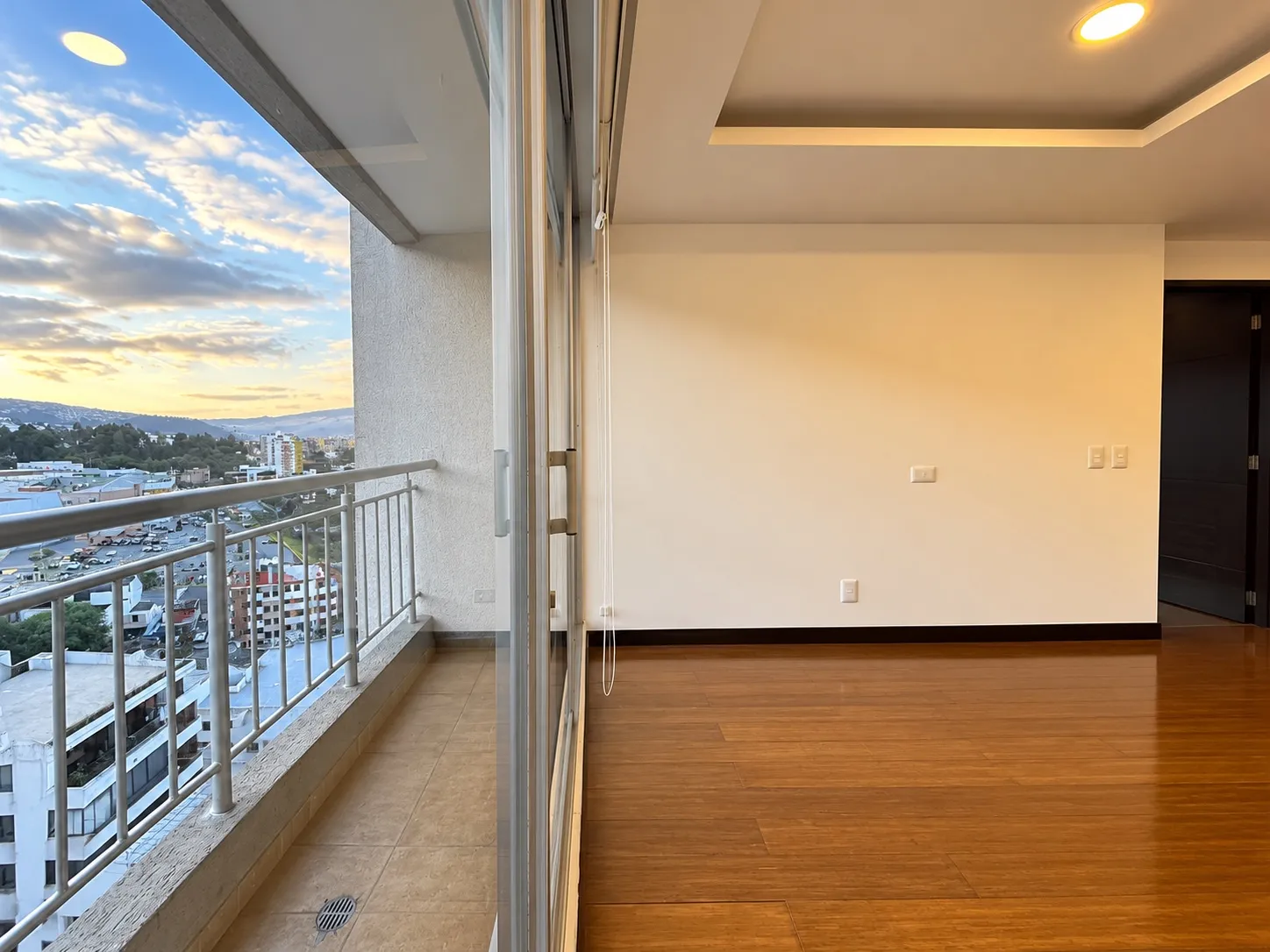 Suite en alquiler en El Bosque, Quito — foto 5 de 10