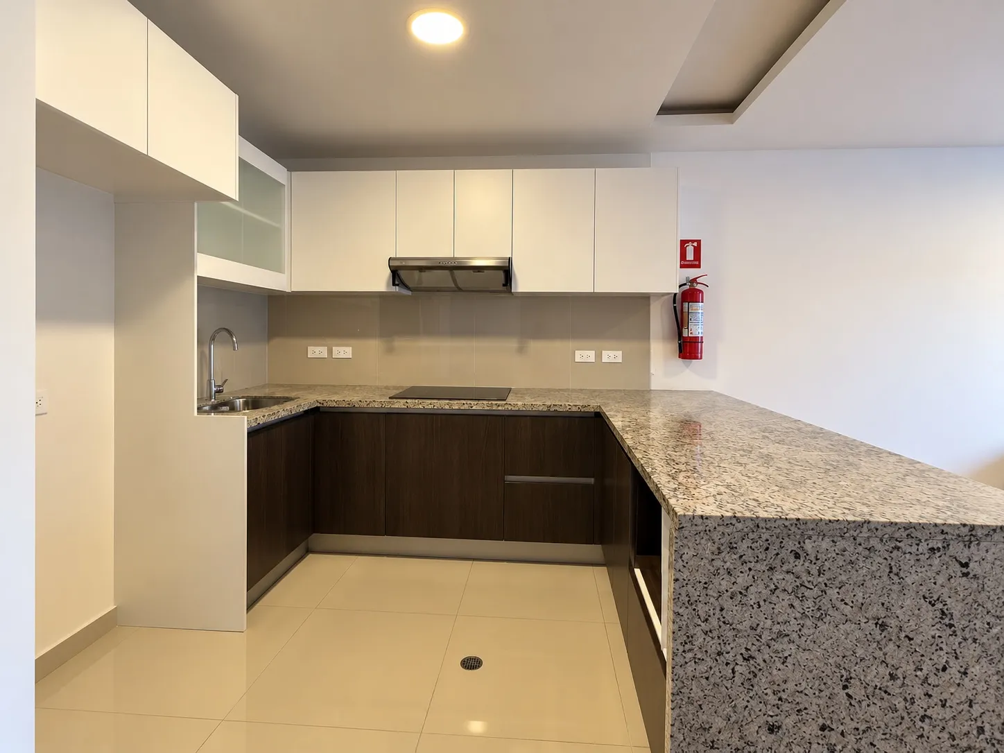 Suite en alquiler en El Bosque, Quito — foto 2 de 10