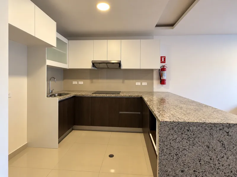Suite en alquiler en El Bosque, Quito — foto 2 de 10
