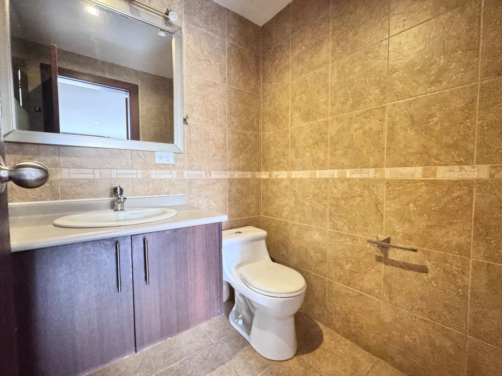 Suite en alquiler en La Coruña — foto 8 de 10