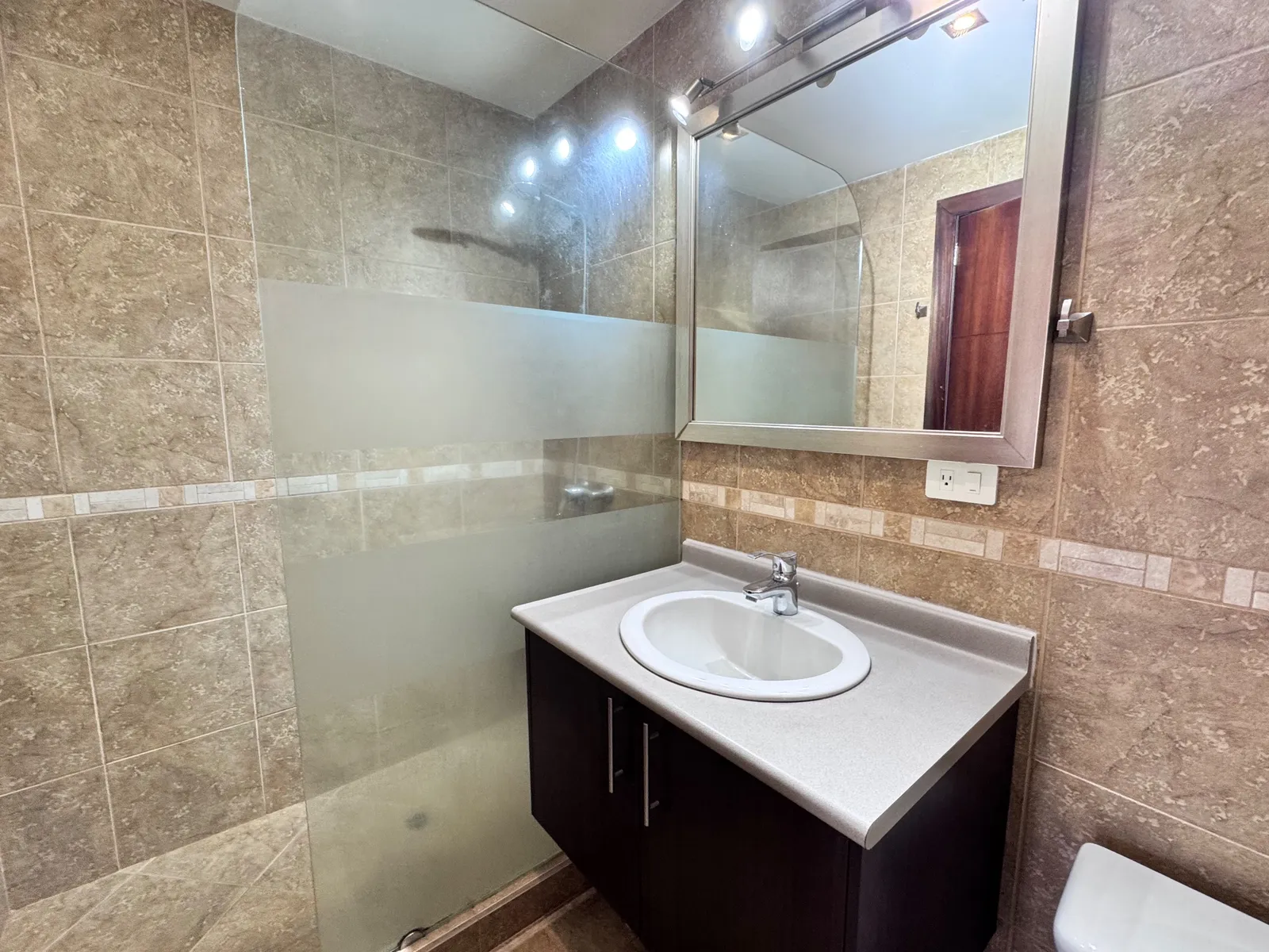 Suite en alquiler en La Coruña — foto 7 de 10