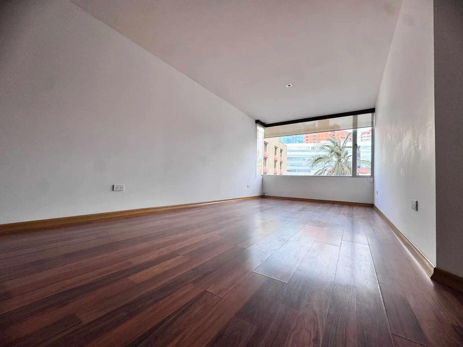 Suite en alquiler en La Coruña — foto 2 de 10