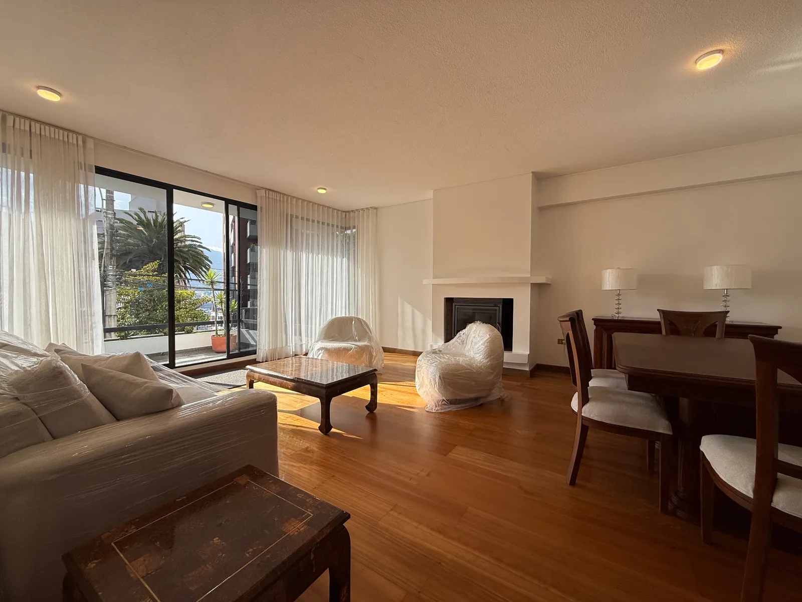 Departamento en alquiler en González Suárez — foto 2 de 24