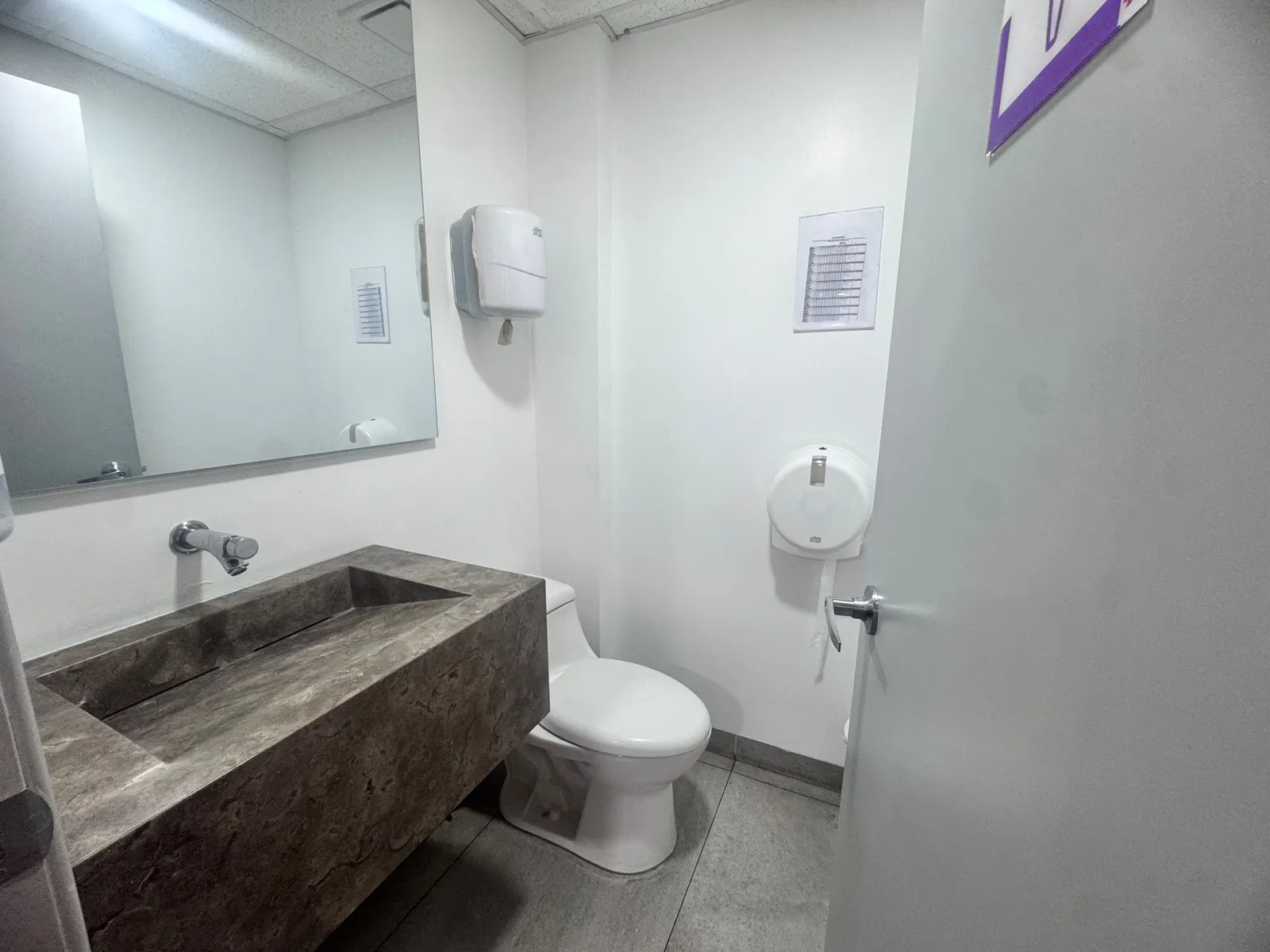 Oficina en alquiler en República del Salvador — foto 7 de 25