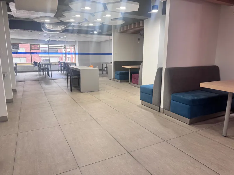 Oficina en alquiler en República del Salvador — foto 3 de 10