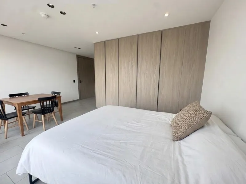 Suite en venta en República del Salvador, Quito — foto 4 de 15