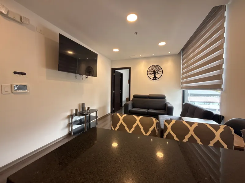 Suite en alquiler en La Carolina, Quito — foto 5 de 16