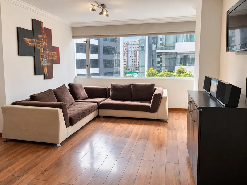 Departamento en alquiler en República del Salvador, Quito — foto 4 de 12