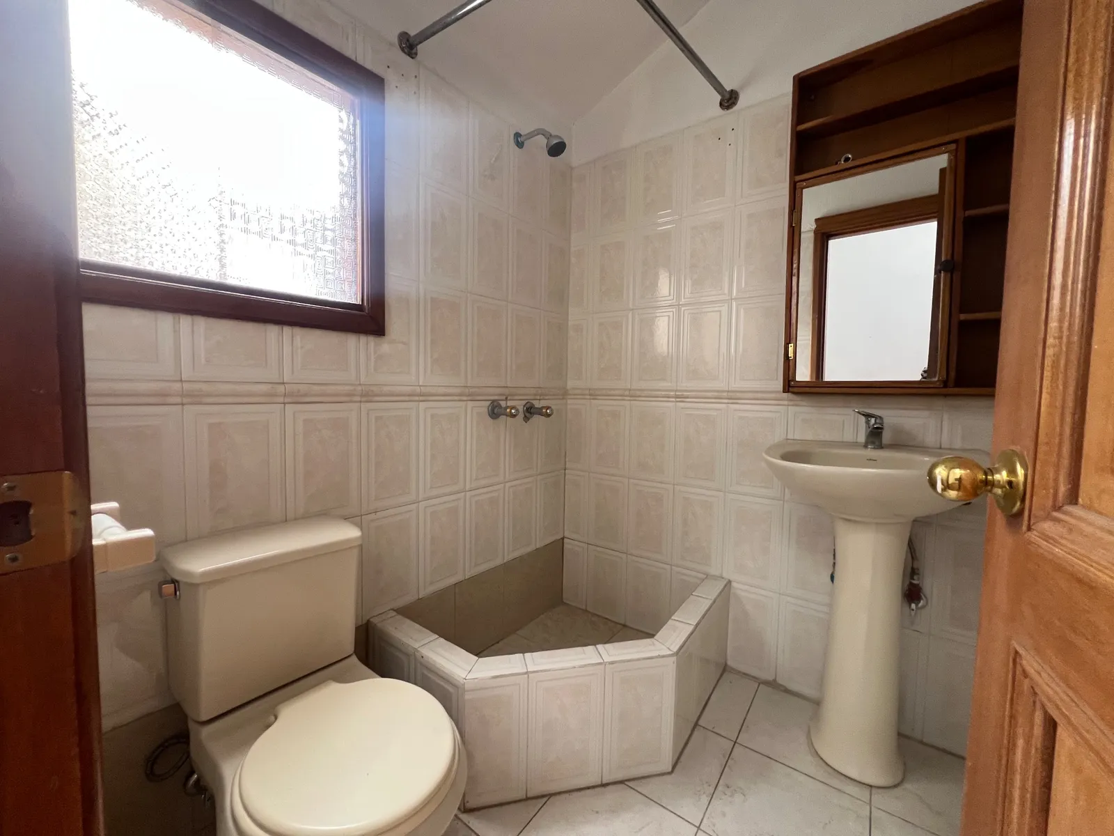 Casa en alquiler en San Rafael, Quito — foto 14 de 20