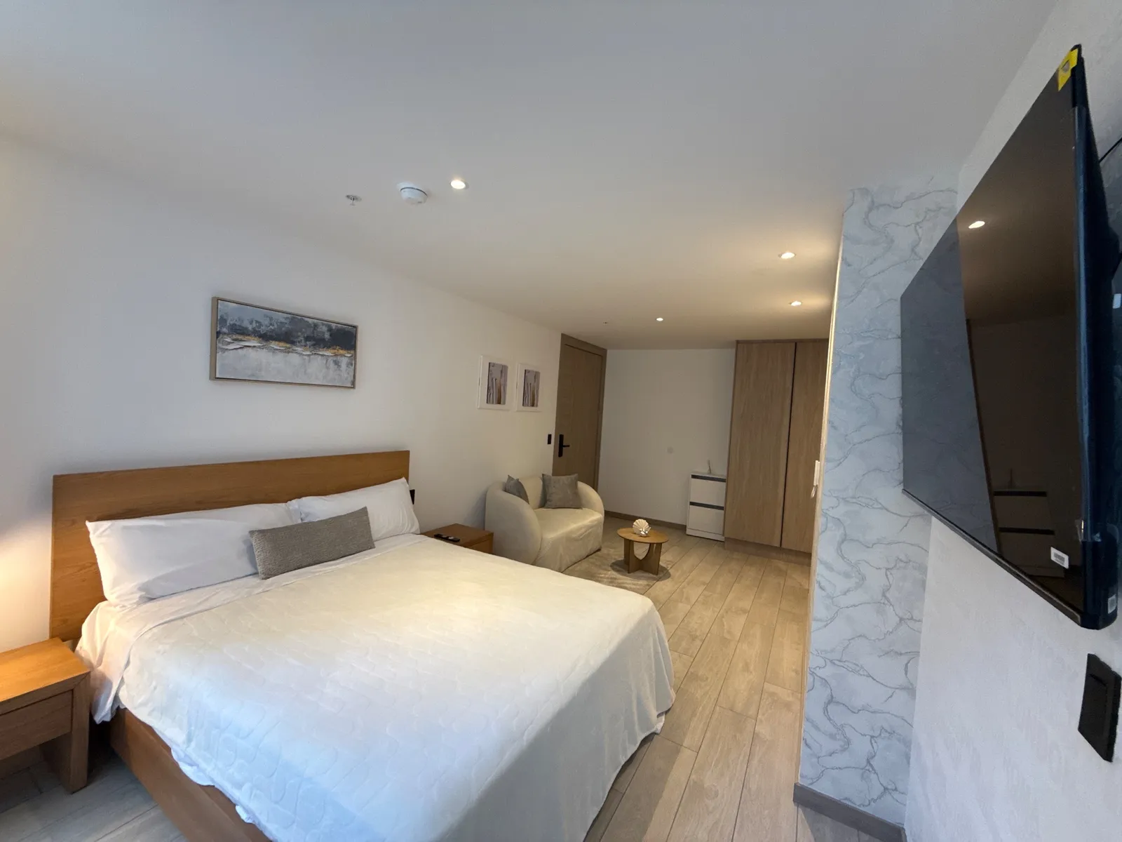 Suite en venta en La Carolina, Quito — foto 3 de 24
