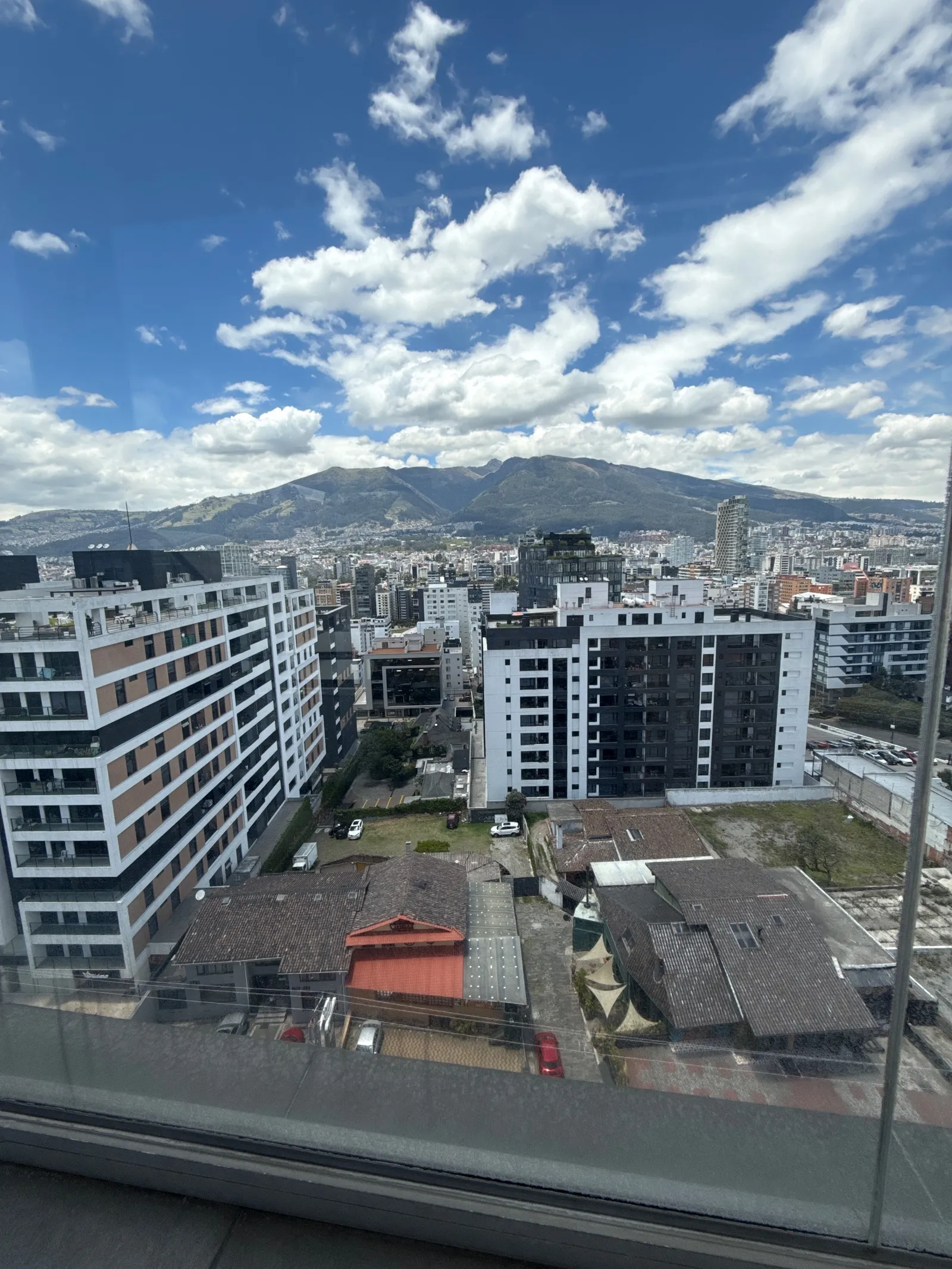 Suite en venta en El Batán, Quito — foto 16 de 16