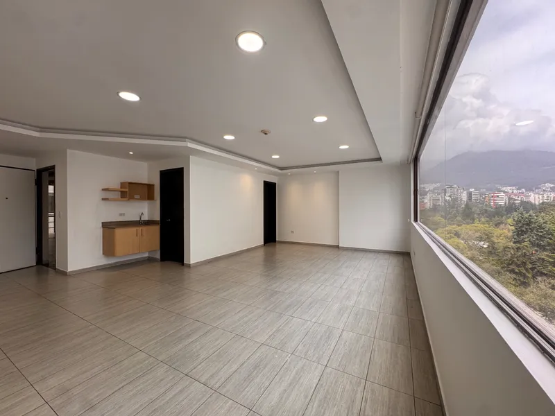 Oficina en alquiler en La Carolina, Quito