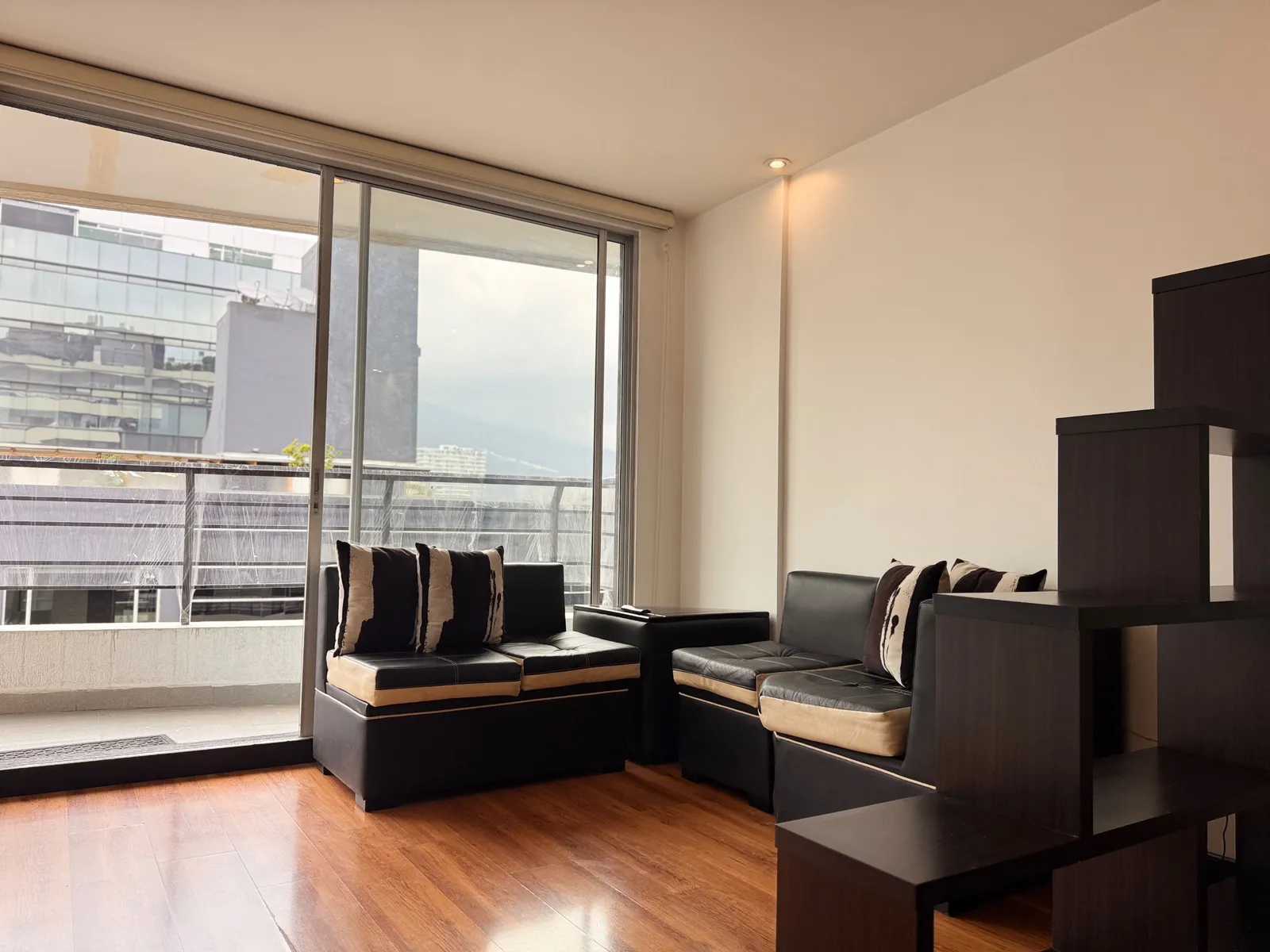 Departamento en alquiler en República del Salvador, Quito — foto 8 de 16