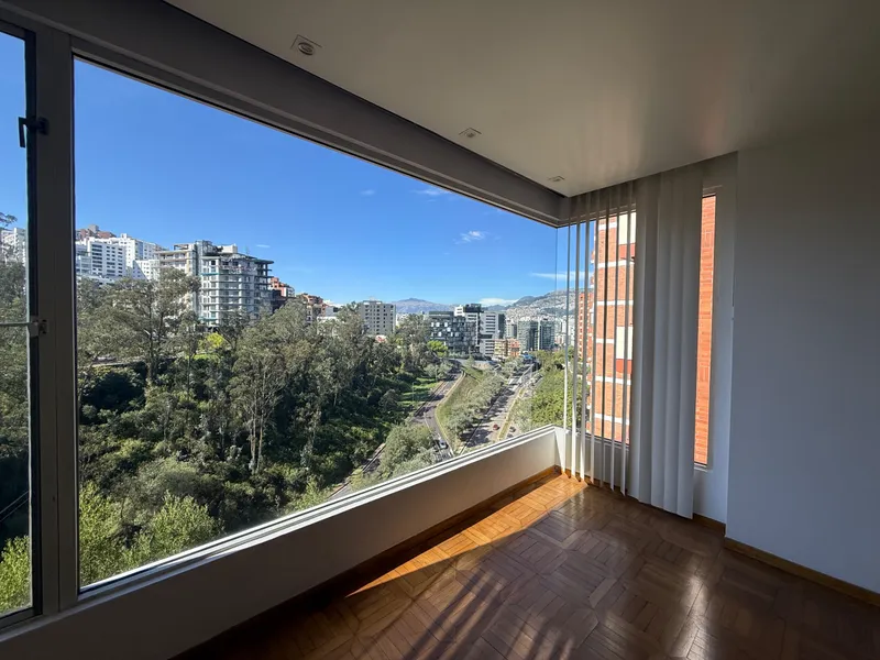 Departamento en venta en Bosmediano, Quito