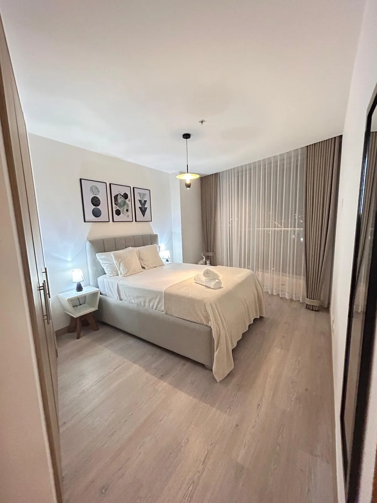 Departamento en alquiler en La Carolina, Quito — foto 4 de 14