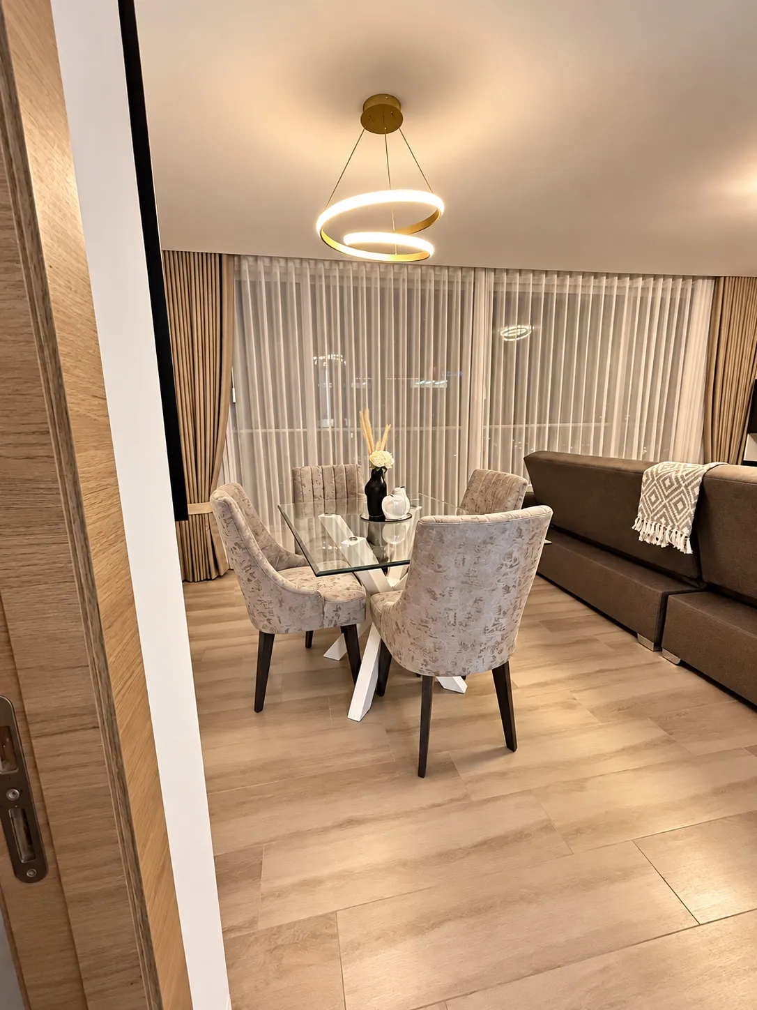 Departamento en alquiler en La Carolina, Quito — foto 6 de 14
