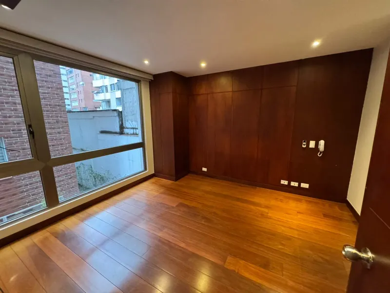 Suite en alquiler en Avenida González Suárez, Quito — foto 4 de 7