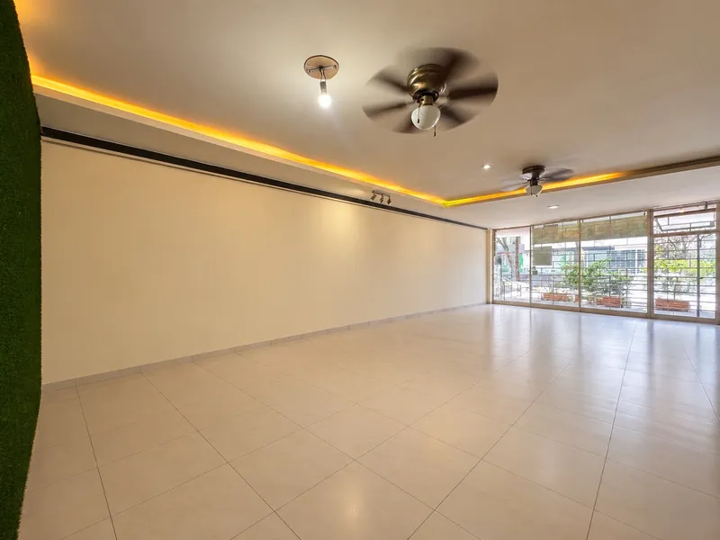 Oficina en venta en La Carolina, Quito — foto 2 de 8