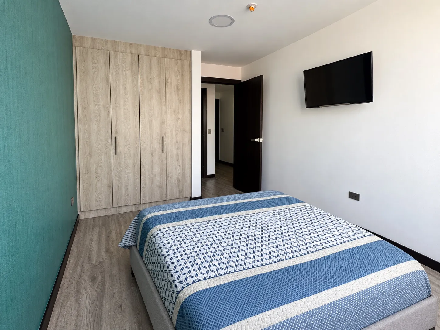 Departamento en alquiler en La Carolina, Quito — foto 6 de 11