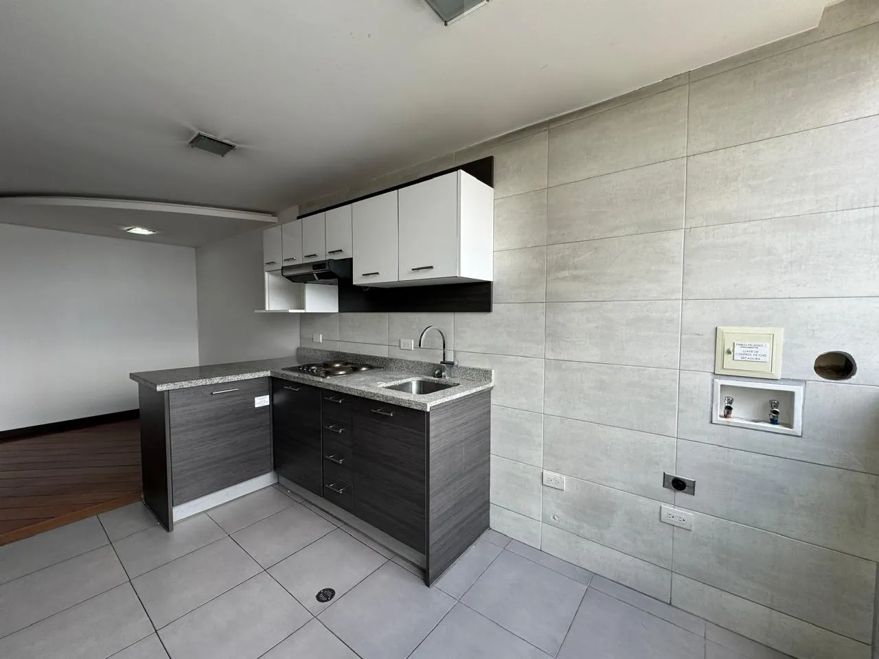 Suite en venta en La Carolina, Quito — foto 4 de 12